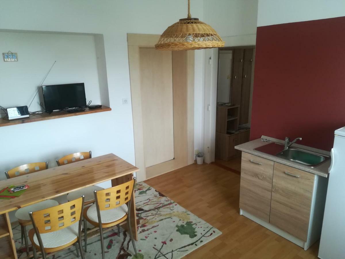 Flora Apartment Zatec (Usti nad Labem)